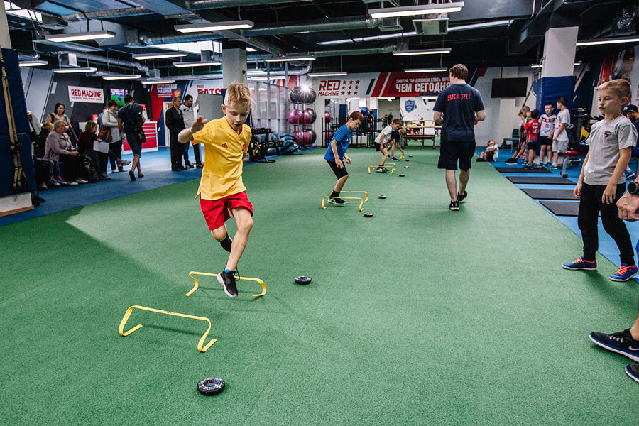 Хоккейный город СКА. Детский летний лагерь. Фотограф Михаил Ряховский