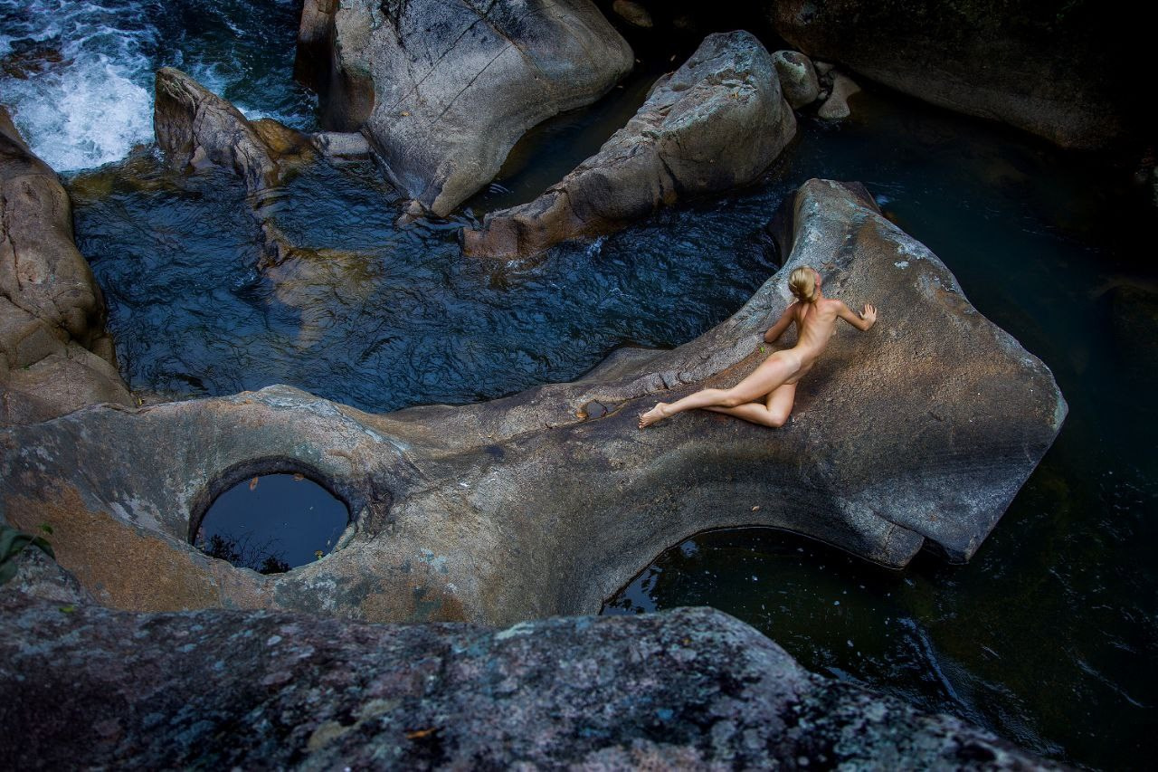 Обнаженная пластическая фотография. Мастерская Демченко