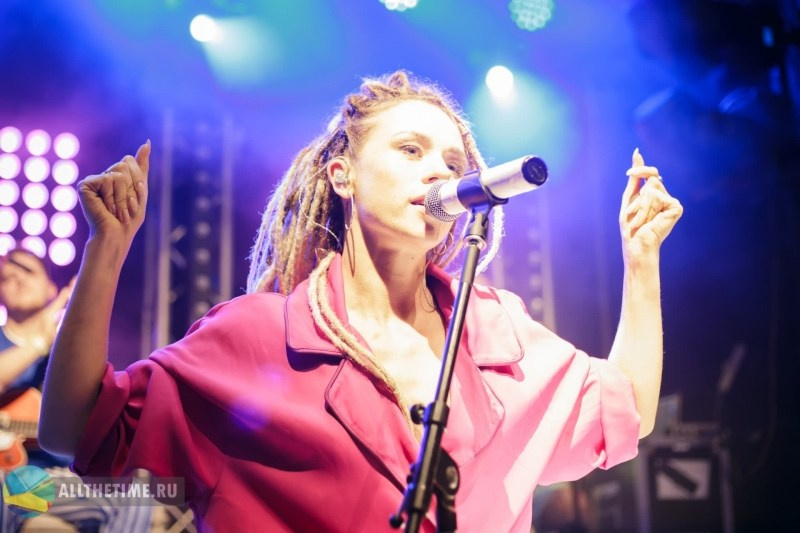 IOWA. Магия музыки в кадре: Концертная Фотография