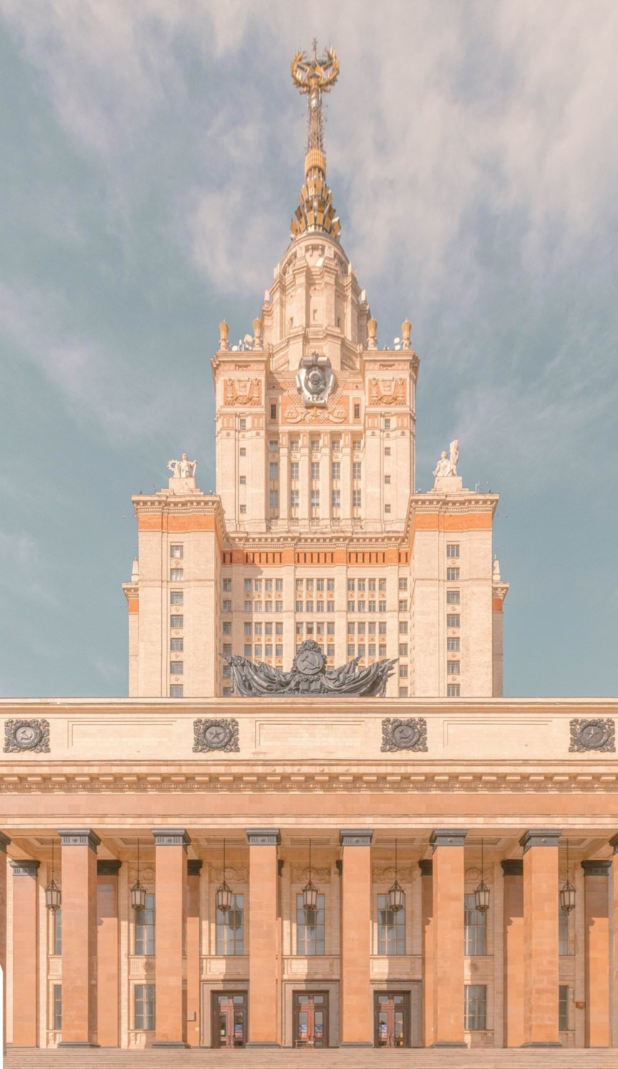 City Dreaming — personal project of photographer Vadim Sherbakov. Vadim Sherbakov Portfolio