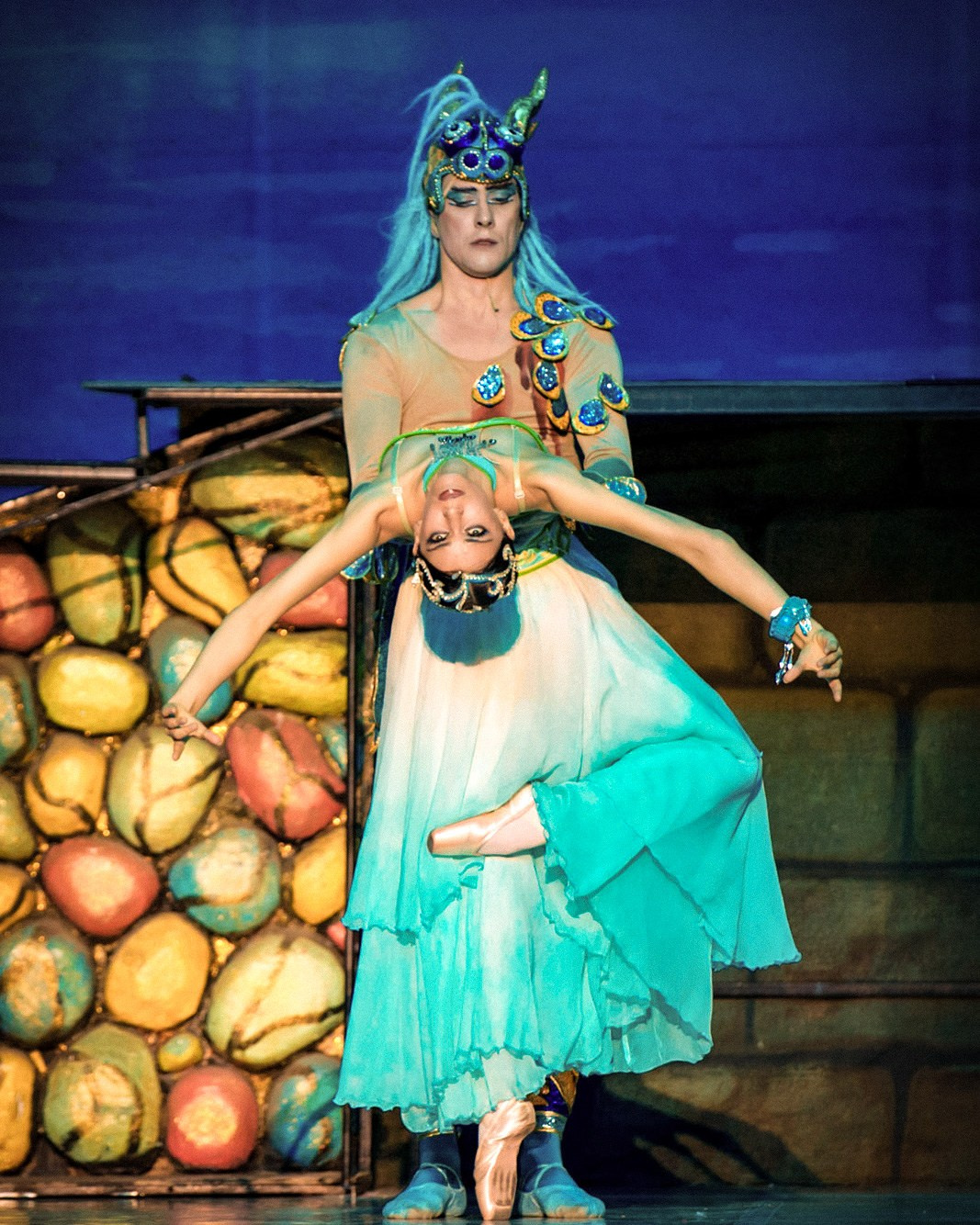 ТЕАТР. Фотограф и видеограф для бизнеса в Москве — фуд, рестораны, интерьер, контент | Sizov Studio