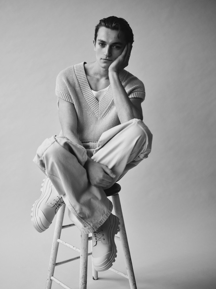 Vasyl. Axis model management