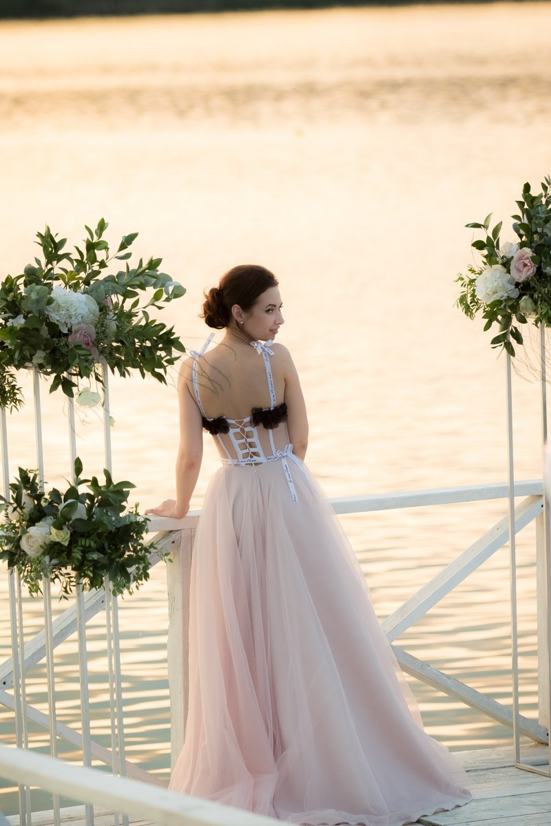 Примеры свадебных платьев. Модельер Евгений Бременев