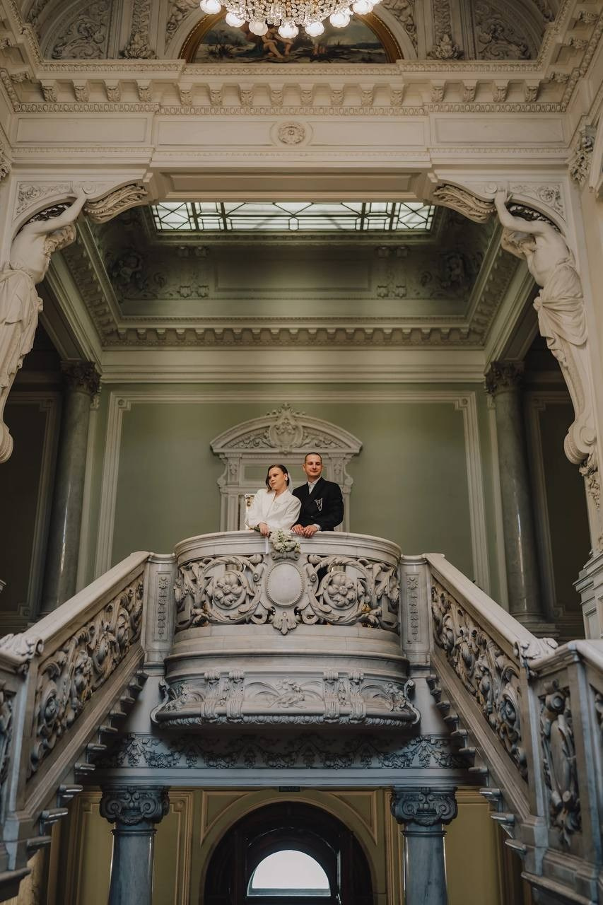 30|08|25. On Emotions агентство