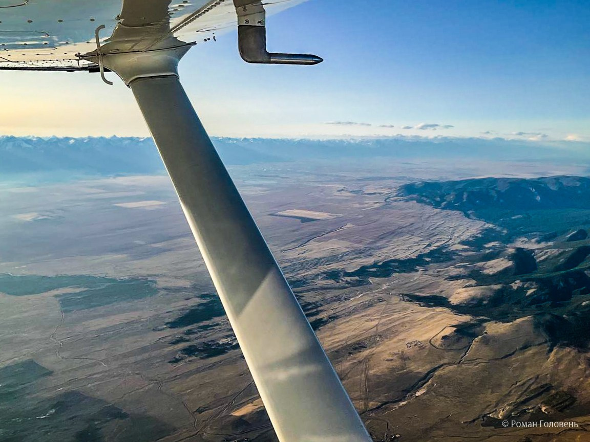 Перегон Cessna-206 из Москвы в Нерюнгри (2023г). Фотоальбом показывающий увлекательный мир авиации и мир медведей Андрея Иванова