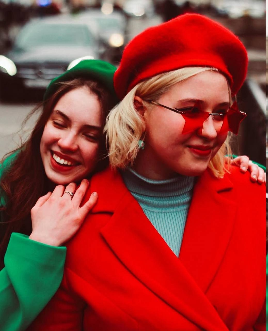 Пальто коммерция. Костюмер, художник кино и телевидения в спб