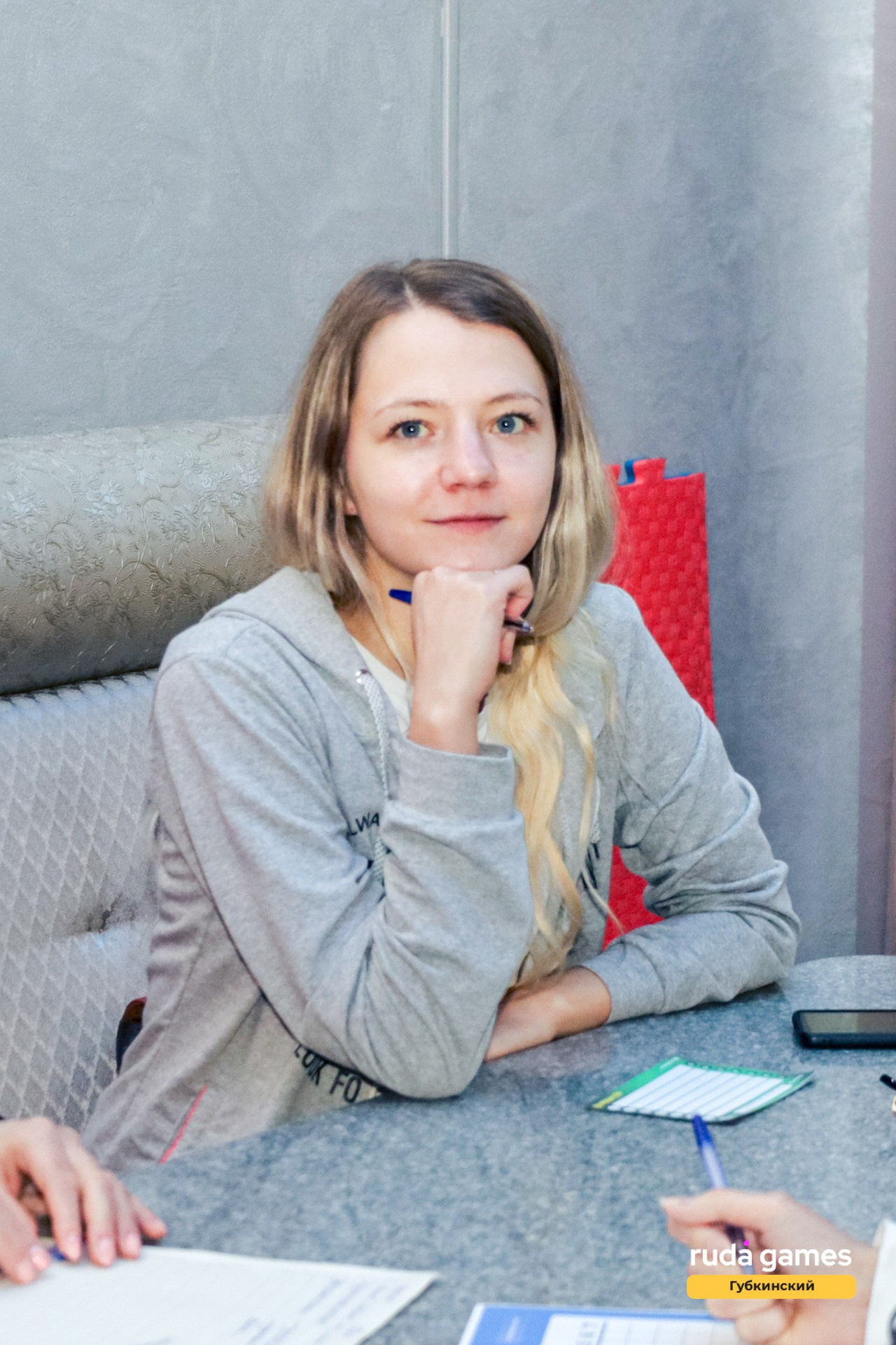 22 мая 2024 года. Фотограф в Губкинском | Александра Артамонова