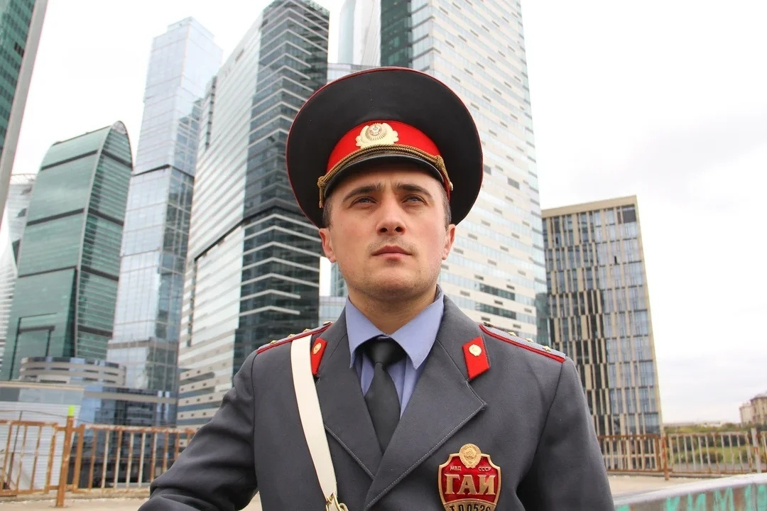 Кино. Актер театра и кино Дмитрий Калистратов, Шоумен, Режиссер