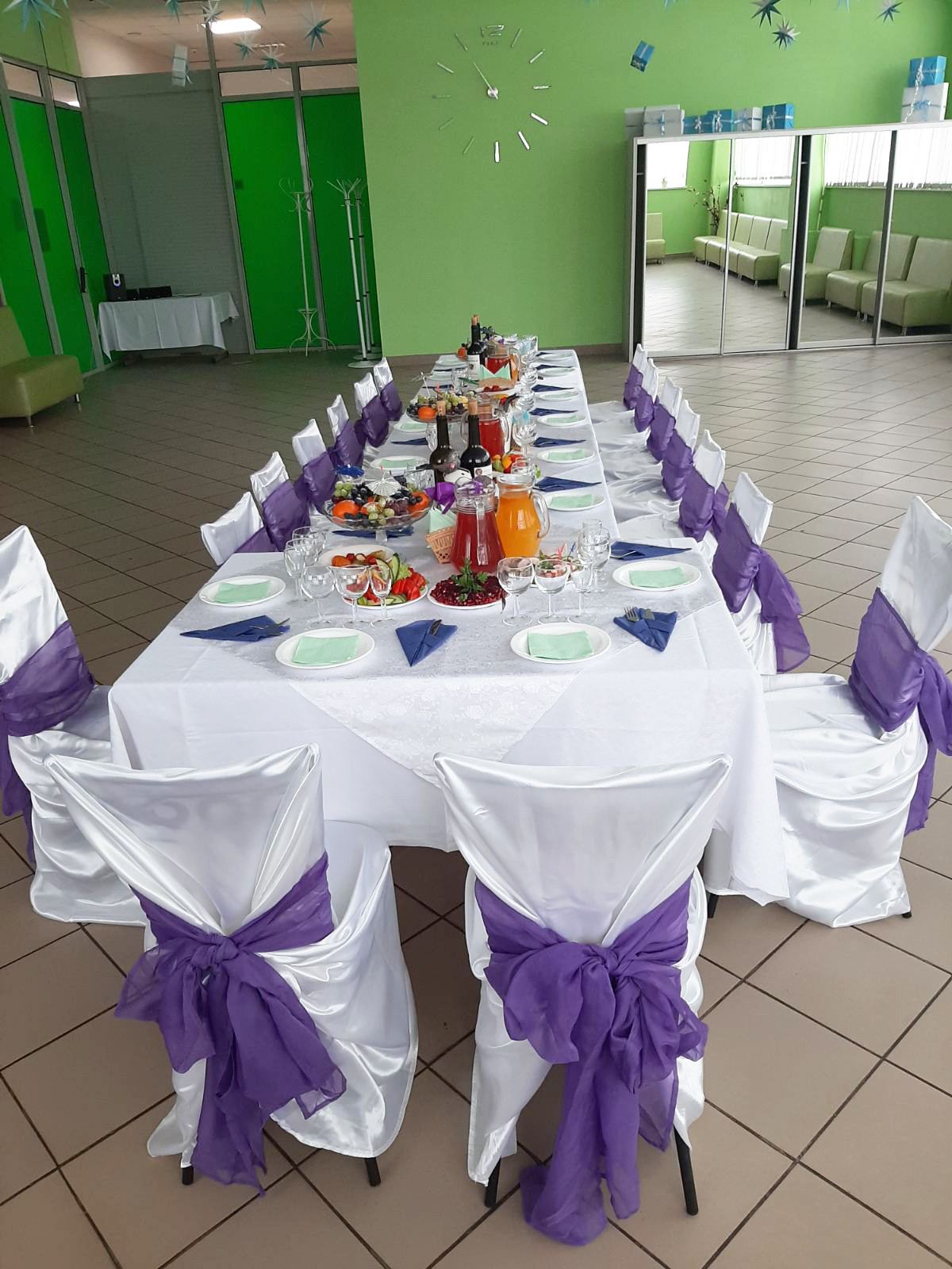 Кафе БИСТРО. Ведущий, Тамада, DJ, фото в Перми. Хорошее настроение