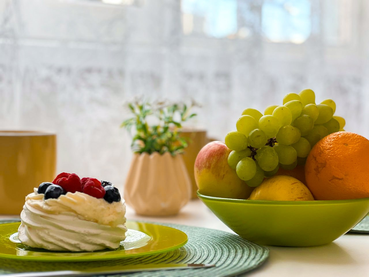 Отличный вариант для отдыха семьей, командировки, путешествия с друзьями. Квартиры посуточно, длительно в Сочи, LARA APART GROUP