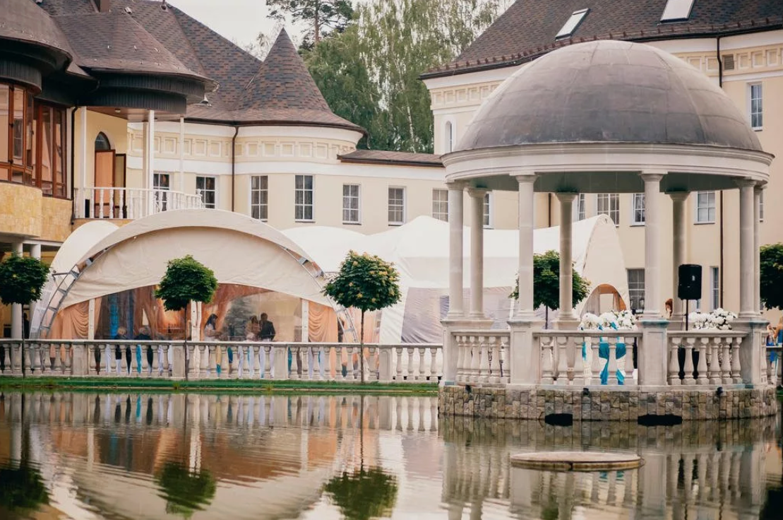 Площадка № 2-11. Свадебный организатор Москва