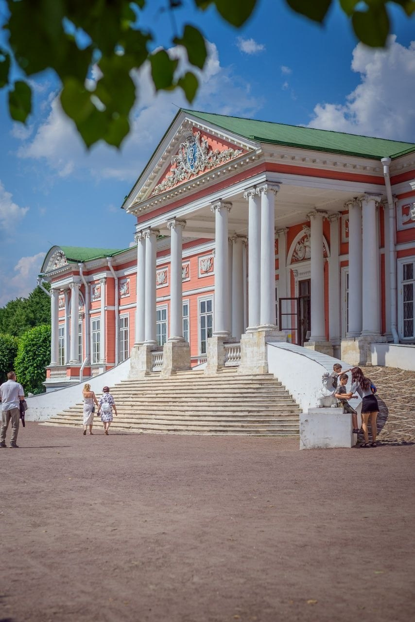 НИНА КОЧЕТКОВА. П&П — Полезное с Приятным. Фотоэкскурсии — Москва на память. Экскурсовод и фотограф в Москве. Увези столицу в своём альбоме!