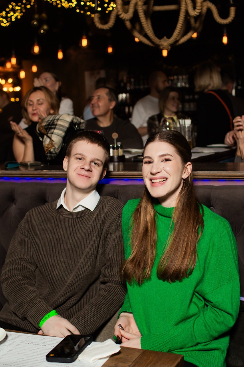 LЮSTRA bar 10.12.2025. Московская кавер-группа BankBand