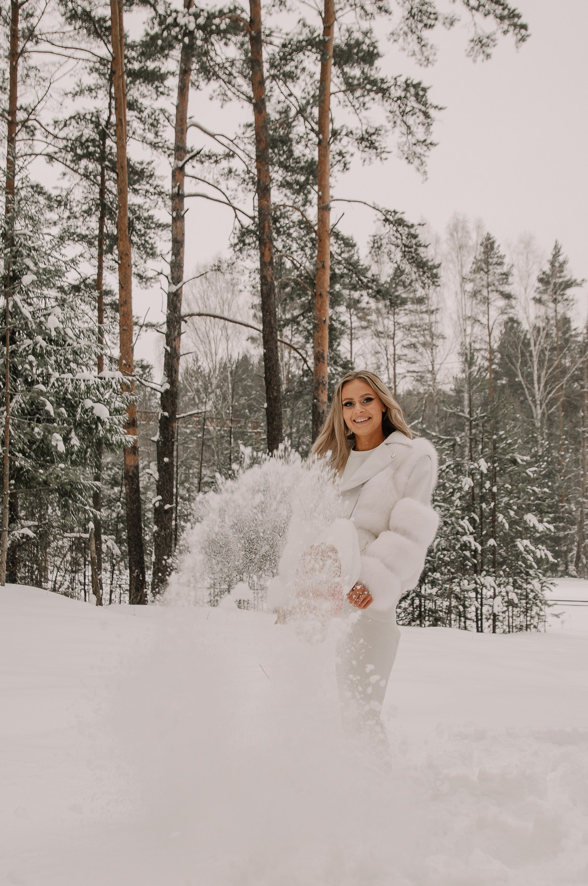 Friends stories_Наташа и Кристина. Свадебный и семейный фотограф в Минске Яна Новак