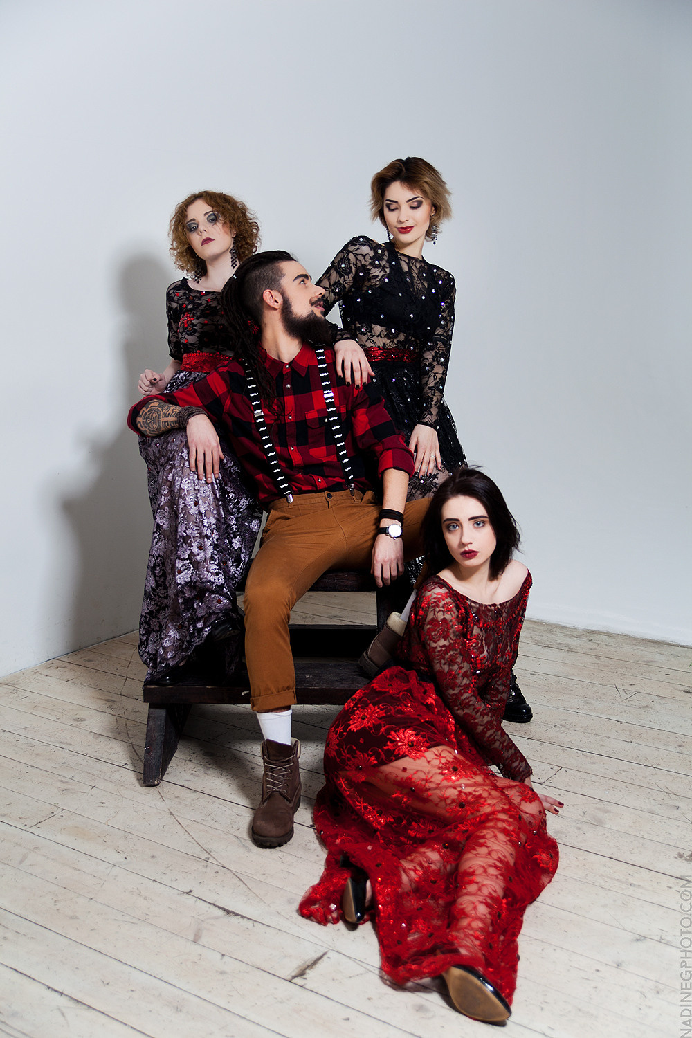 Royal Brood. Постановочная съемка в Москве