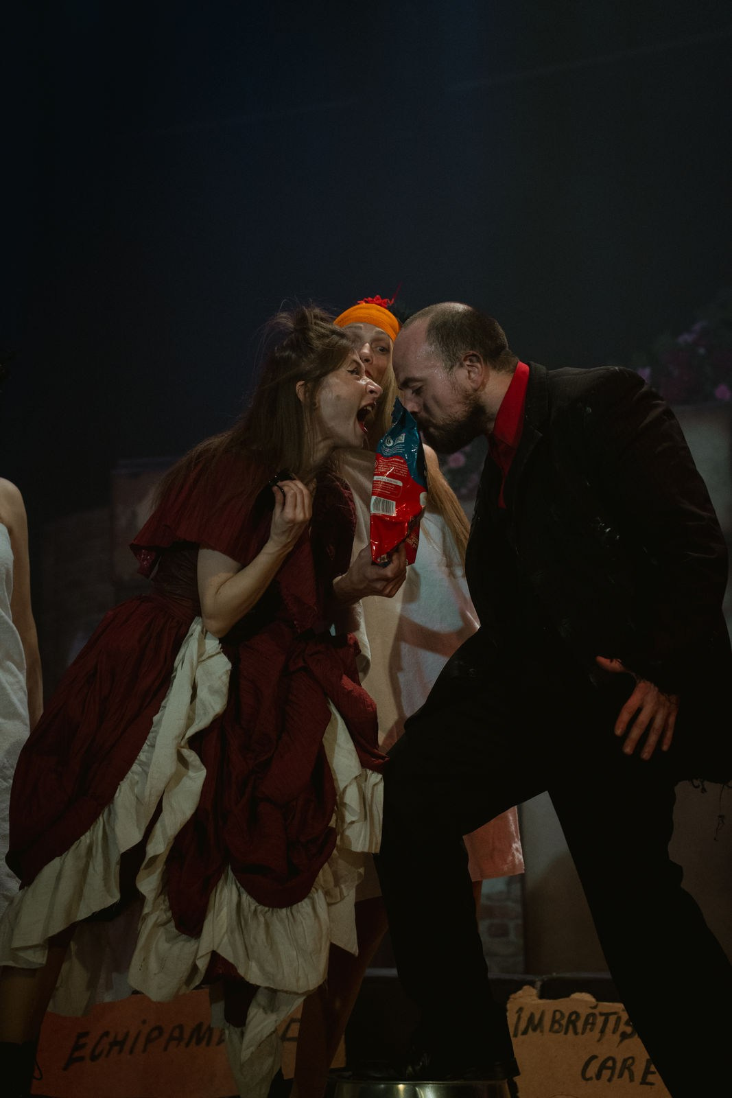 «Трехгрошовая опера». Режиссёр Даниил Филиппович