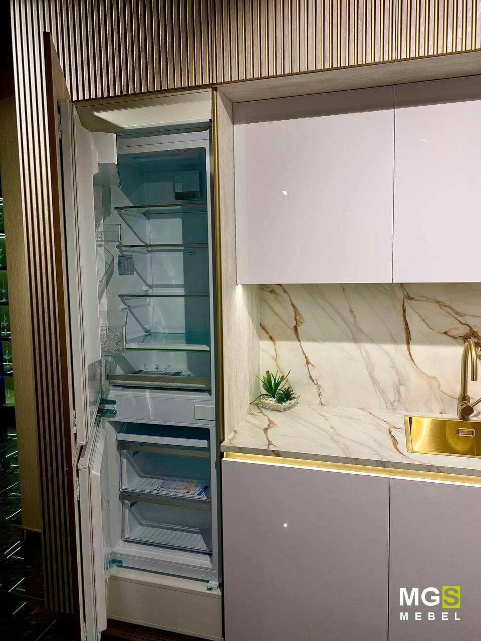 Встраиваемая кухонная мебель от фабрики MGS мебель