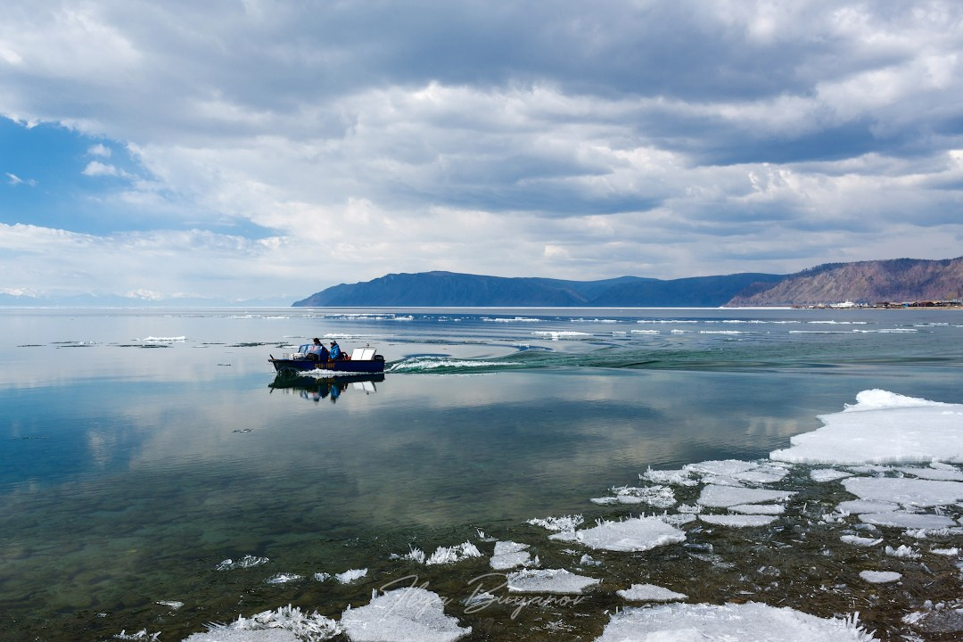 Весенний Байкал. Илья Буянов, гид по Байкалу, фотограф — baikalsky.com