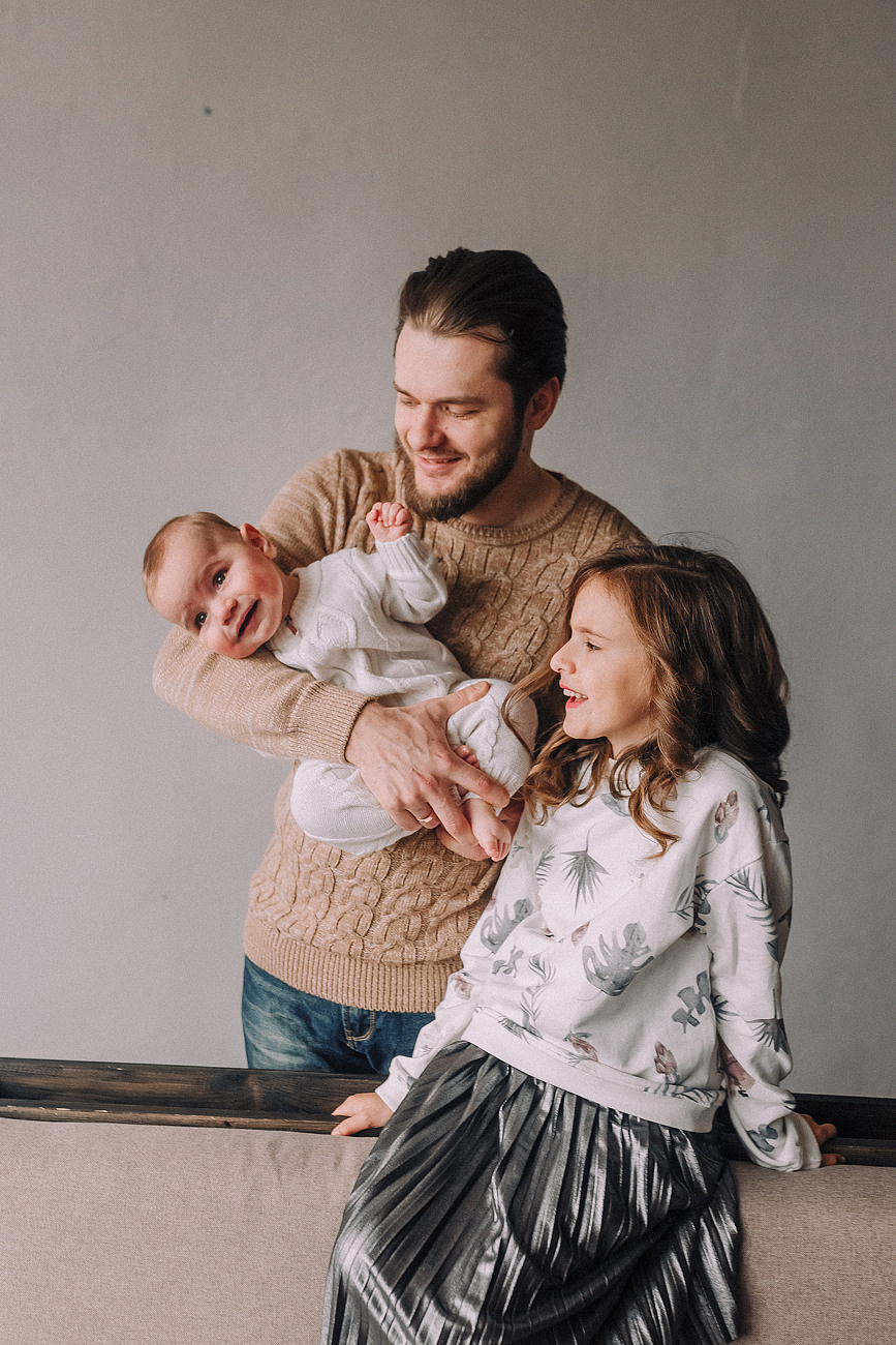 Семейная в студии. Свадебный и семейный фотограф Москва Екатерина Верижникова