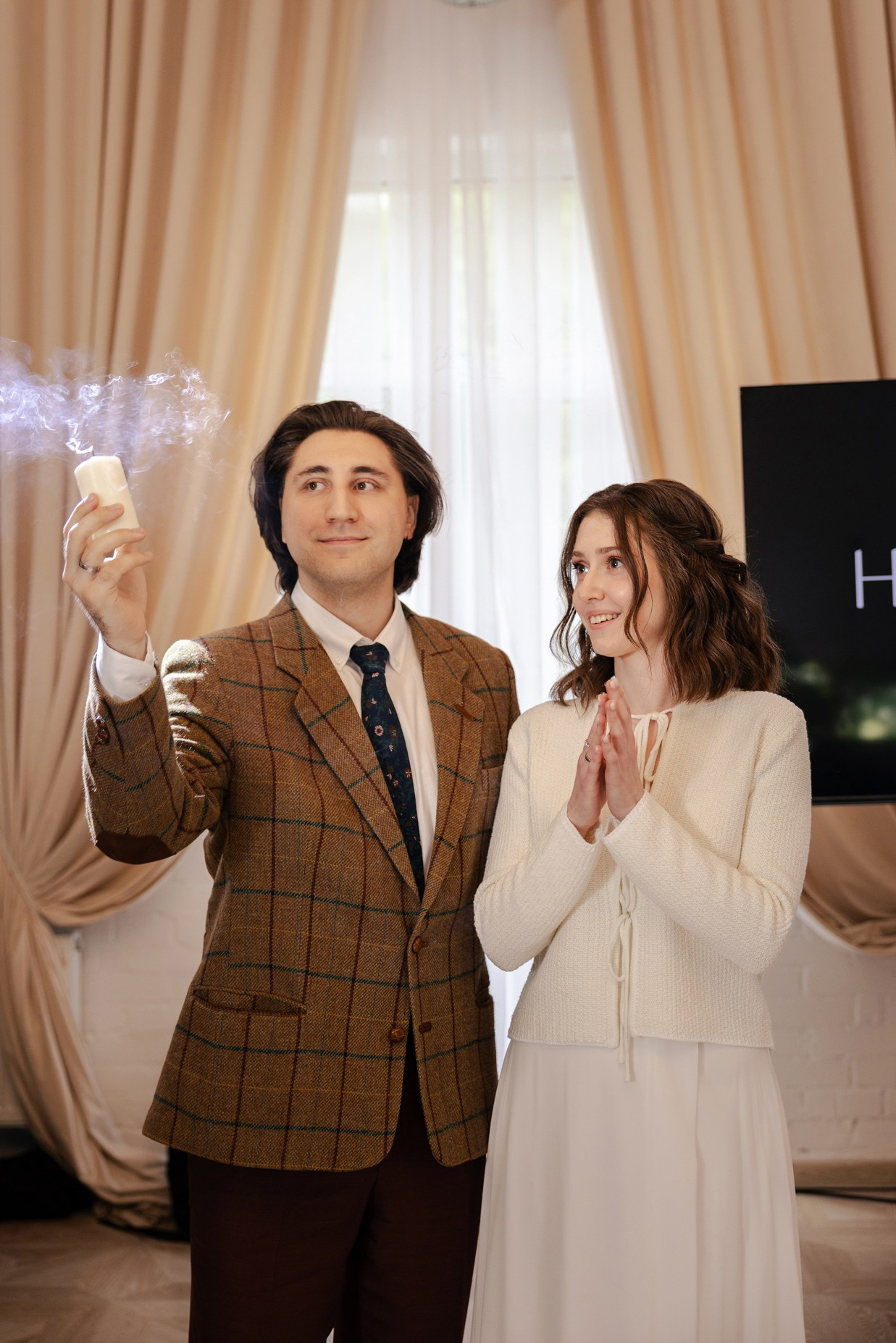 Профессиональный репортаж свадебной вечеринки, работа со вспышкой и светом