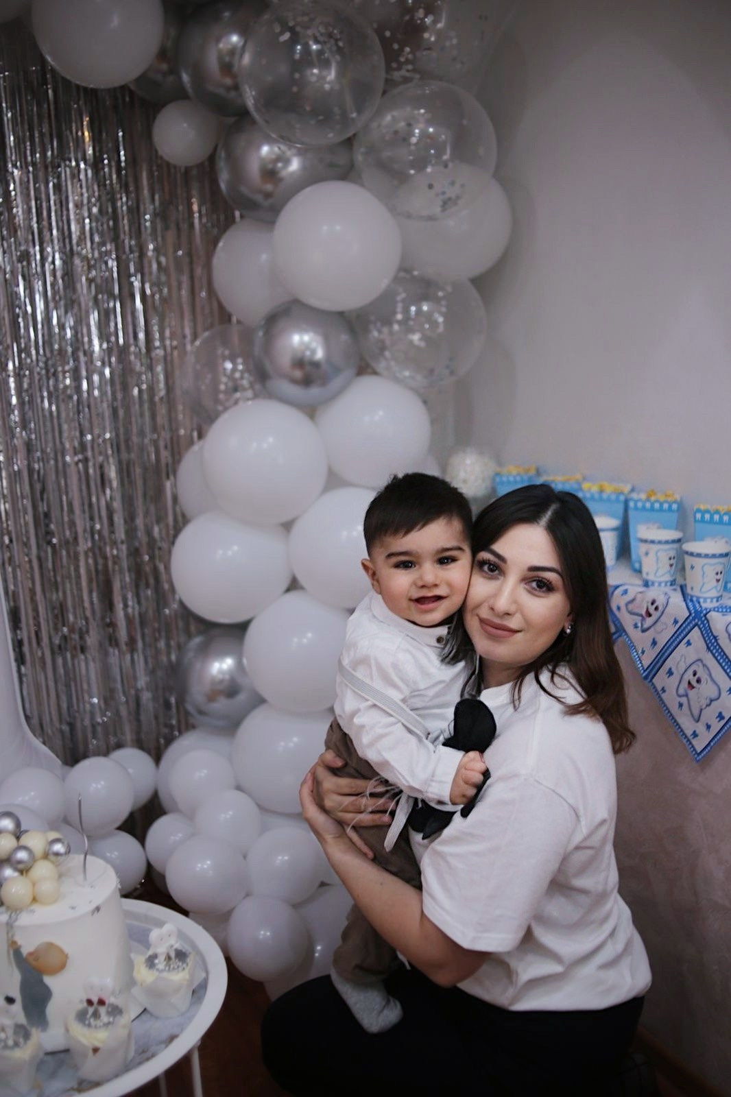 Юрка 1 годик. Фотограф Пирумян Анна. г. Сургут, г. Воронеж