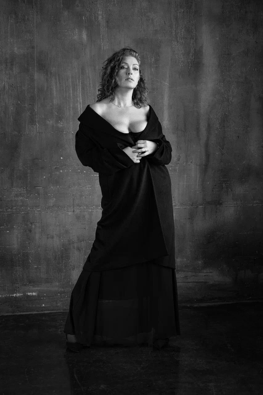 Фотодни «В ЧЁРНОМ» в рамках проекта «В ГЛЯНЕЦ!». Портретный фотограф в Москве Артем Венглинский