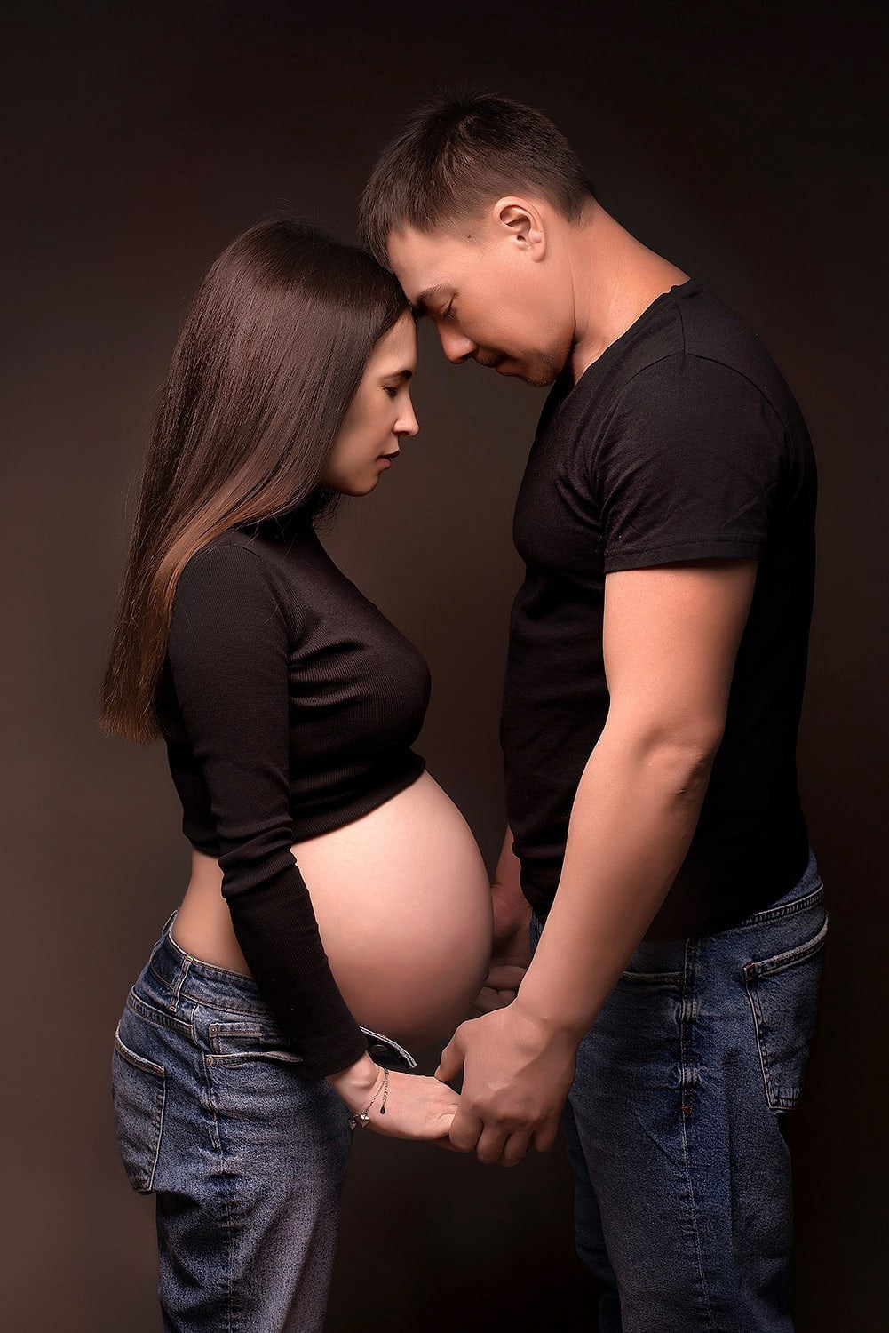 В ожидании чуда. Контакты