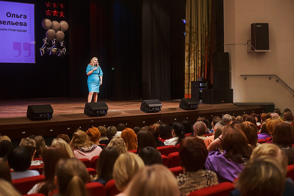 Стендап Ольги Савельевой «Всё обязательно наладится». Детский и семейный фотограф, фотограф мероприятий Нижний Новгород