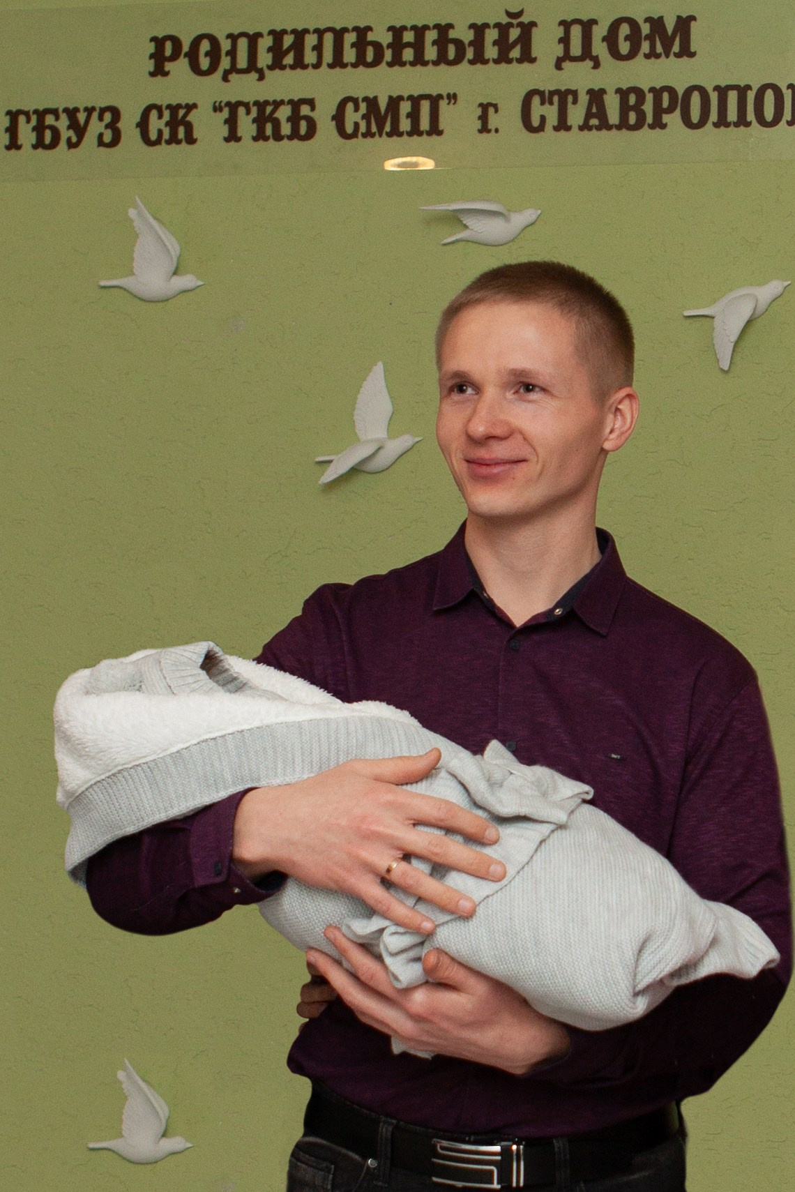 Выписка из 4 роддома город Ставрополь. Фотограф Ставрополь Пятигорск Елизавета Дарина