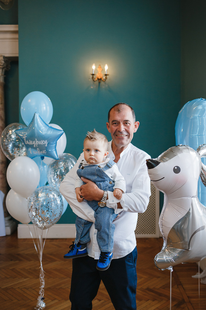 Тимуру годик. Семейный фотограф Николаева Ольга