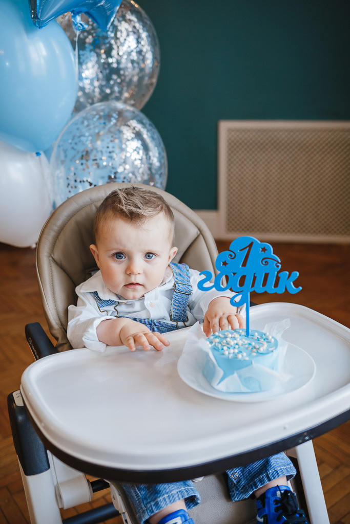 Тимуру годик. Семейный фотограф Николаева Ольга