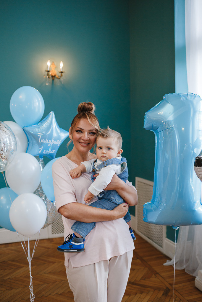 Тимуру годик. Семейный фотограф Николаева Ольга