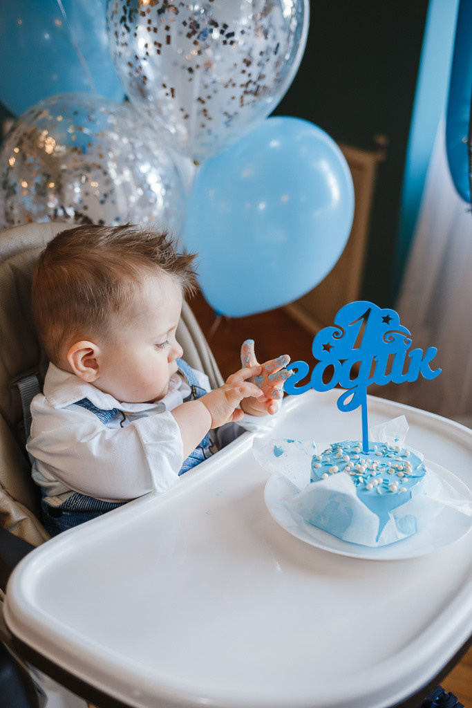 Тимуру годик. Семейный фотограф Николаева Ольга