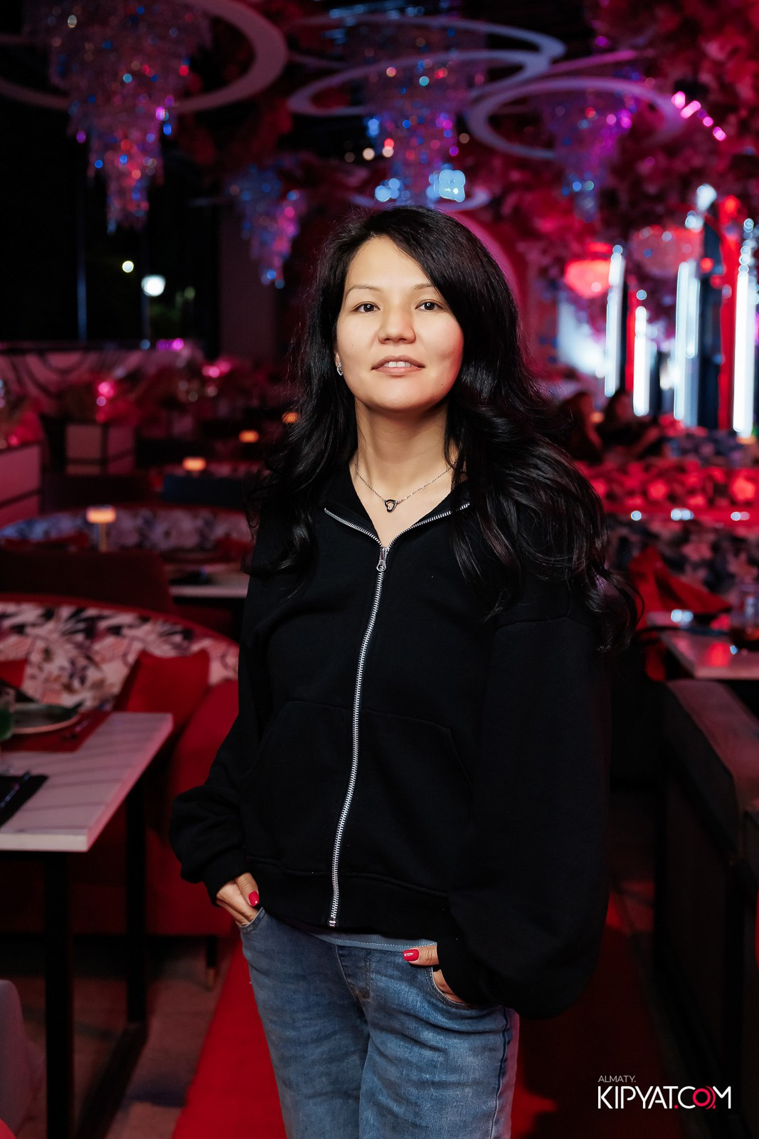 ЗАЯ, НА БИС. КИПЯТКОМ АЛМАТЫ!