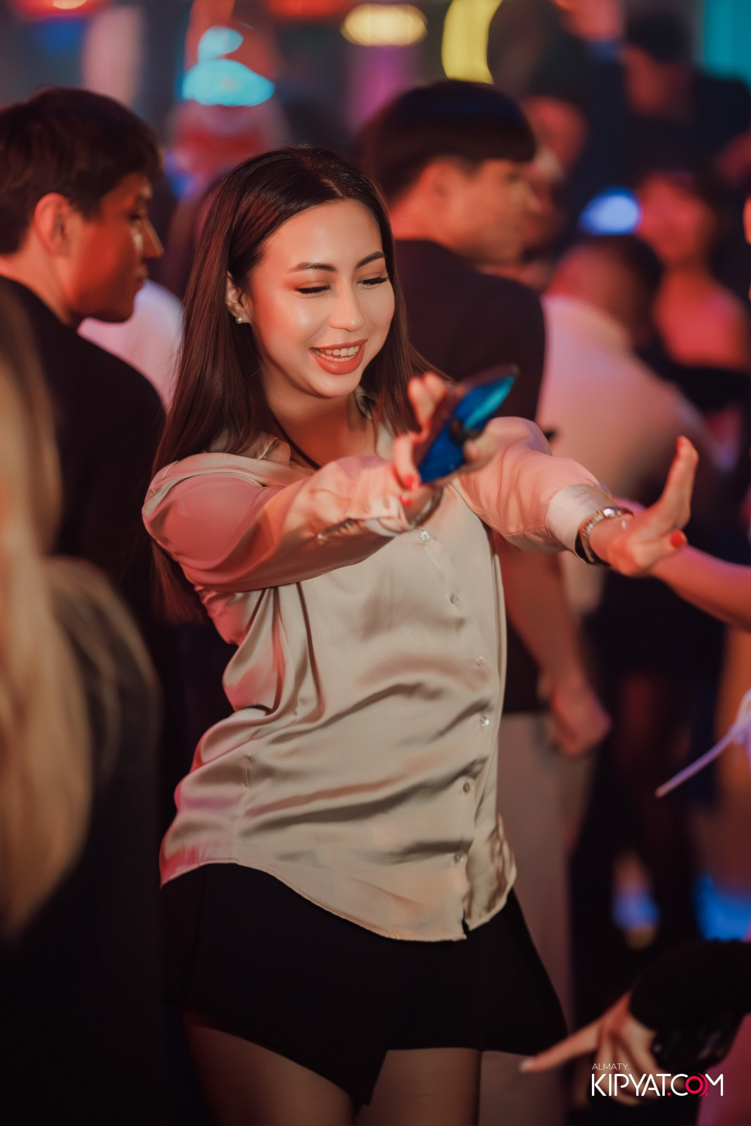 FITNESS ЁЛКА в ночном клубе SANTA BARBARA. КИПЯТКОМ АЛМАТЫ!