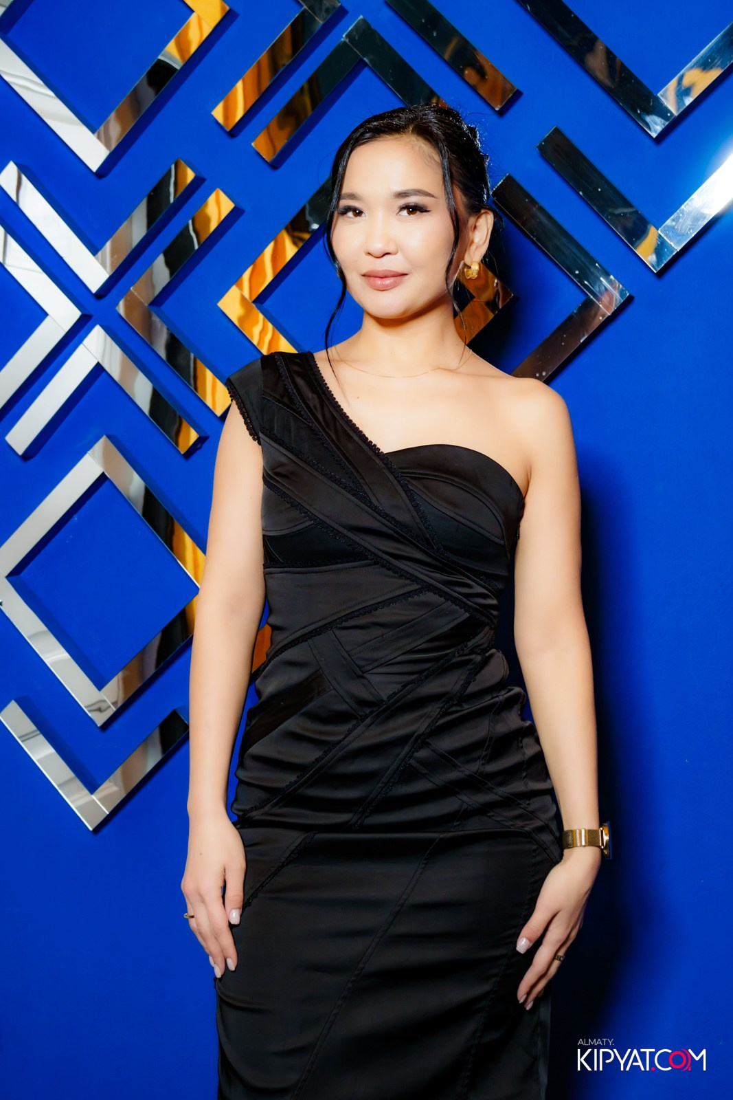 УХО И МЕДВЕДЬ НА САИНА. КИПЯТКОМ АЛМАТЫ!