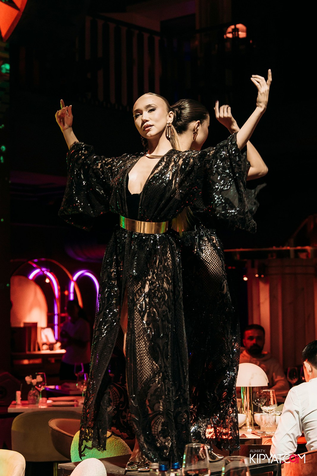 QUEEN. КИПЯТКОМ АЛМАТЫ!