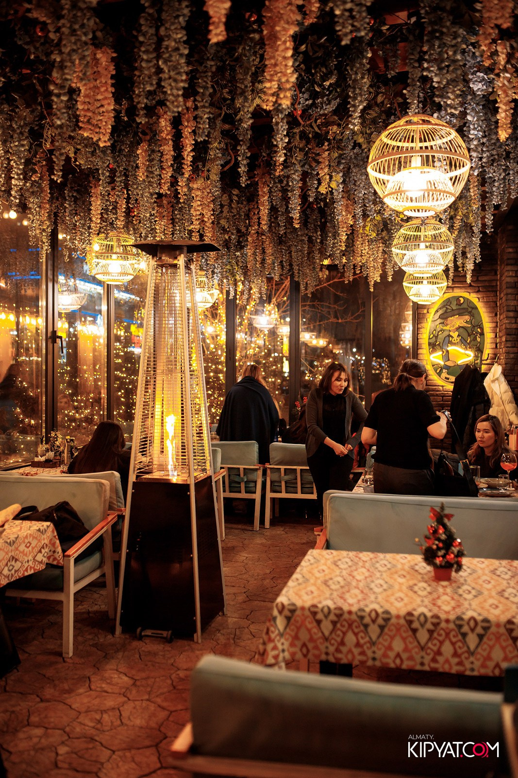 MODI RESTORANCHIK. КИПЯТКОМ АЛМАТЫ!