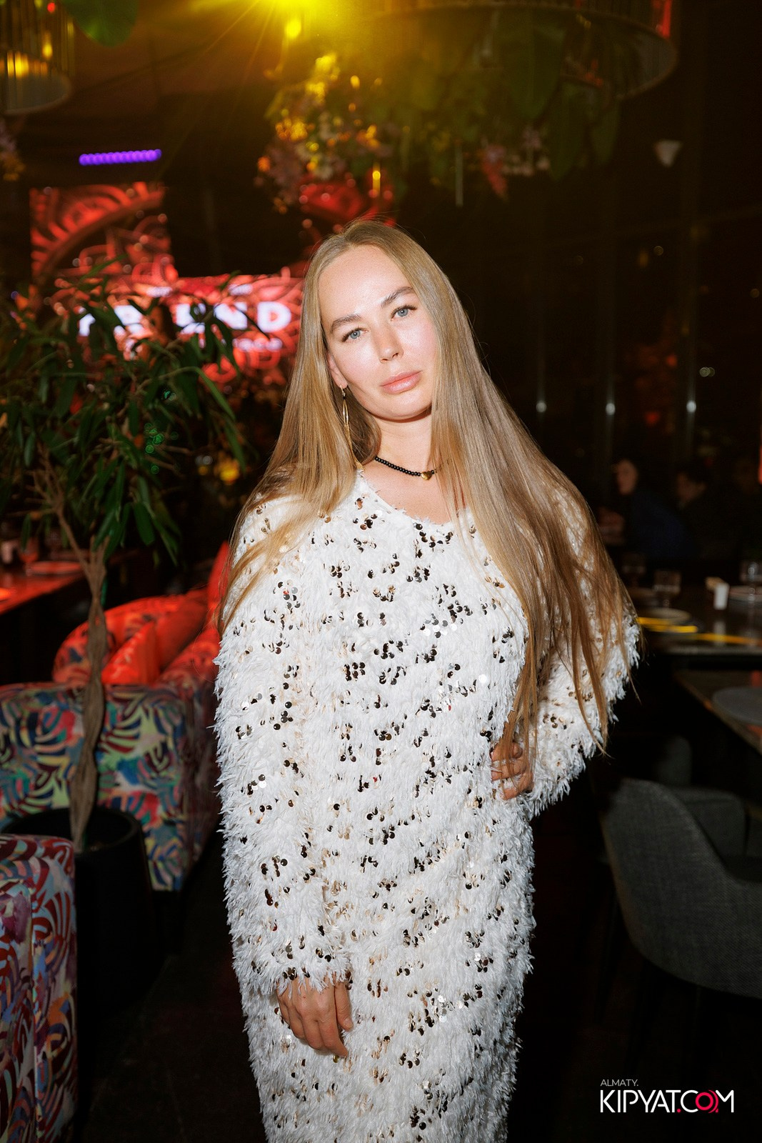 FRIENDS BAR & TERRACE. КИПЯТКОМ АЛМАТЫ! Фотосъемка мероприятий в Алматы