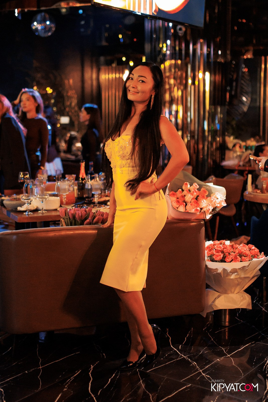 MOOD KARAOKE & TERRACE. КИПЯТКОМ АЛМАТЫ!