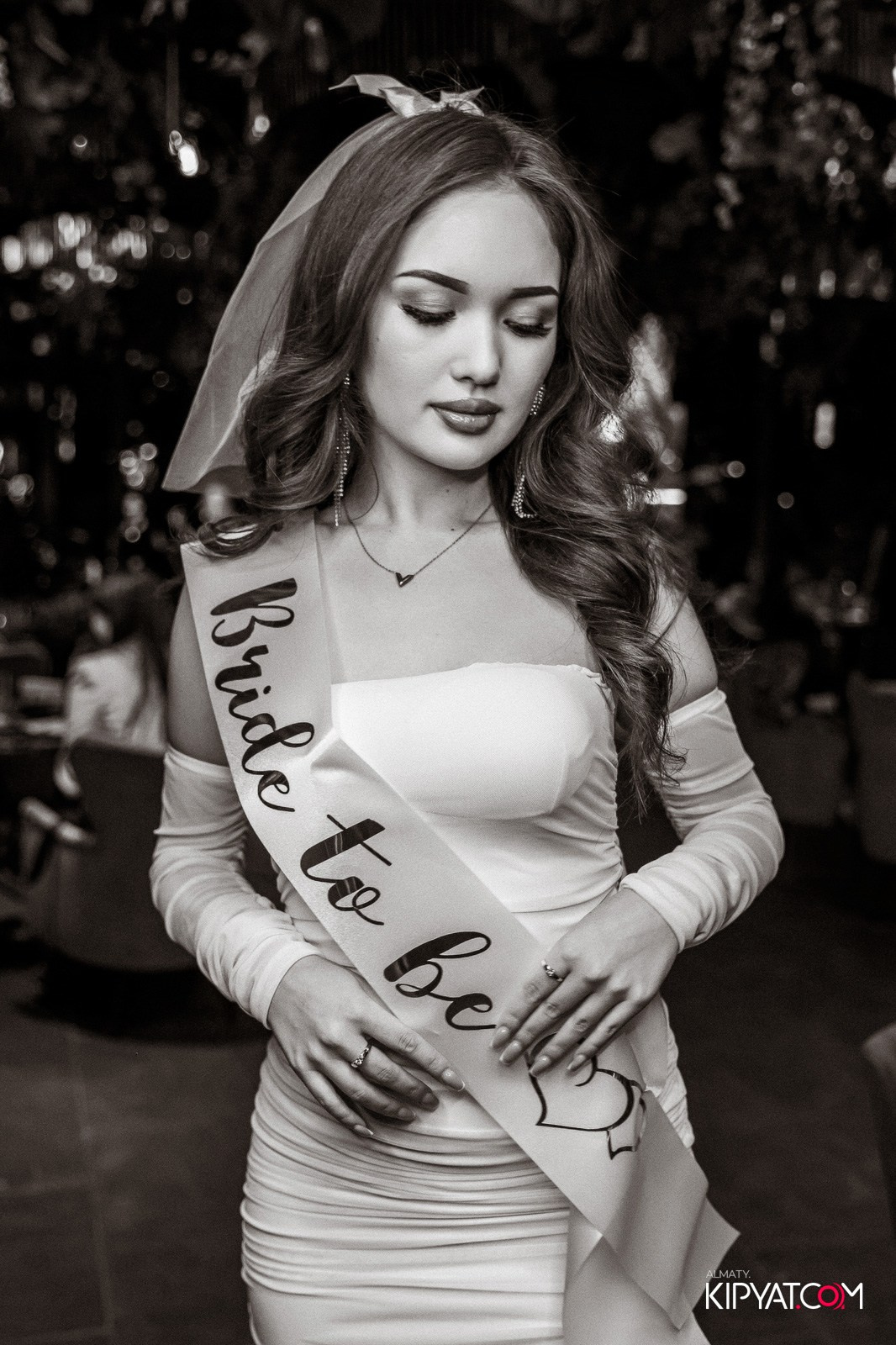 FRIENDS BAR & TERRACE. КИПЯТКОМ АЛМАТЫ!