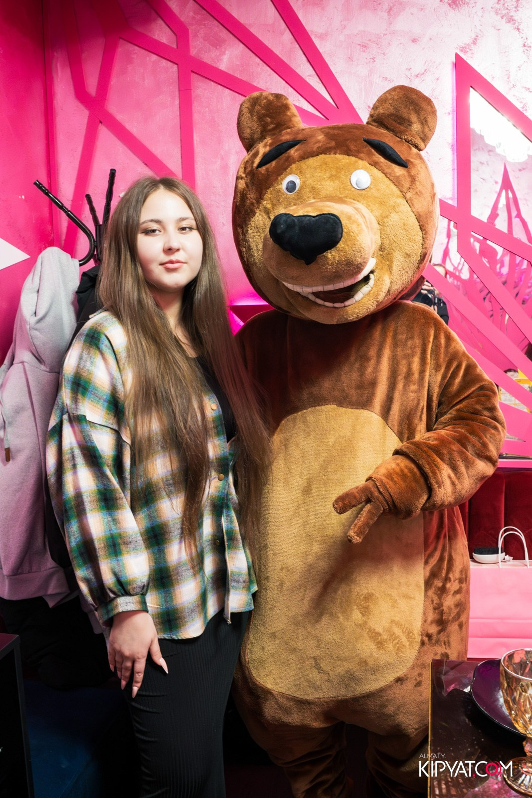 УХО И МЕДВЕДЬ НА ГАГАРИНА. КИПЯТКОМ АЛМАТЫ!