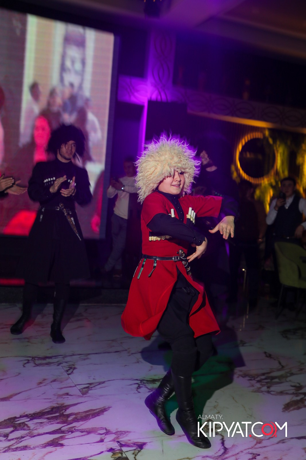 РЕСТОРАН РАХАТ. КИПЯТКОМ АЛМАТЫ!