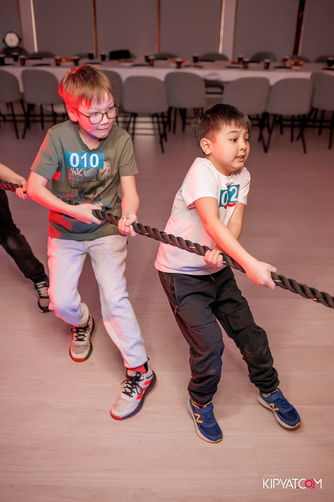 КВЕСТ-ШОУ ALAROVICH ИГРА В КАЛЬМАРА. КИПЯТКОМ АЛМАТЫ!