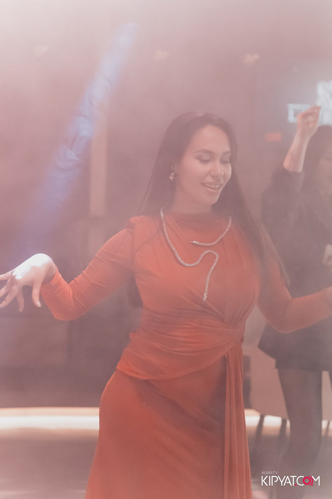 LAUREATE GRANDE CAFE. КИПЯТКОМ АЛМАТЫ!