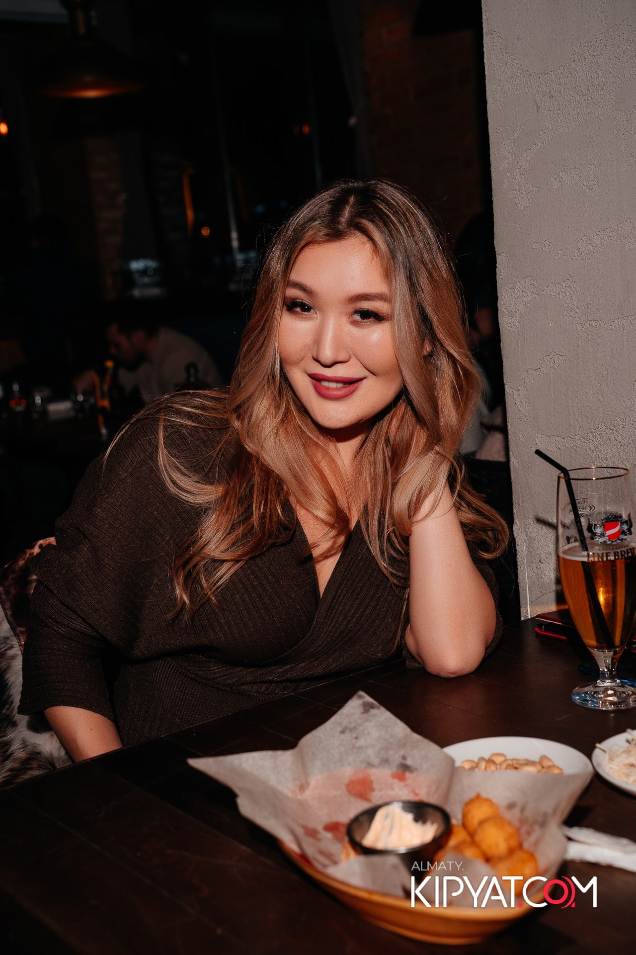 ПИНТА НА АУЭЗОВА. КИПЯТКОМ АЛМАТЫ!