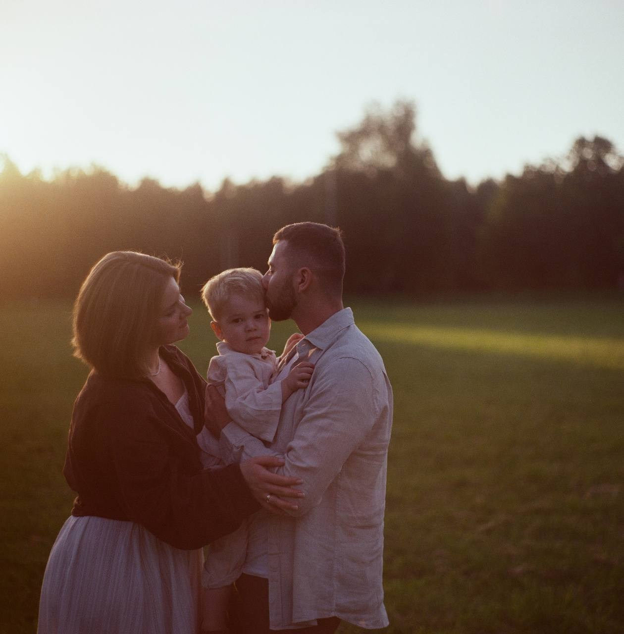 Истории на природе. Настя Оленченко, портретный/семейный фотограф на цифру и плёнку Москва