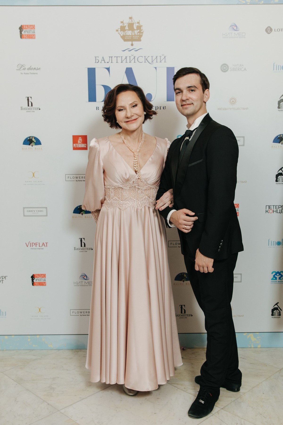 Балтийский Бал 2024 Санкт-Петербург фотоотчет. Фотограф крещение венчание в Петербурге! Помогает подобрать храм и посоветовал душевного батюшку в СПб