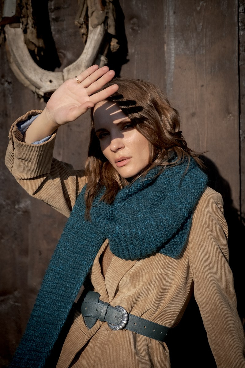 DEA (обувь). Эротико-драматический фотограф Маруся Скоробогатова