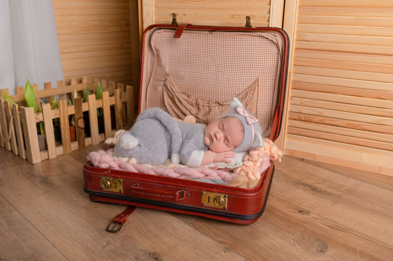 Новорожденные девочки. Детский фотограф в городе Жуковский Алиса Коробанова